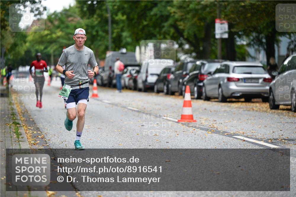 21.09.2025 - PSD Bank Halbmarathon Dr. Thomas Lammeyer http://msf.ph/oto/8916541 21.09.2025 10:29:31 Laufen 846 meine-sportfotos.de