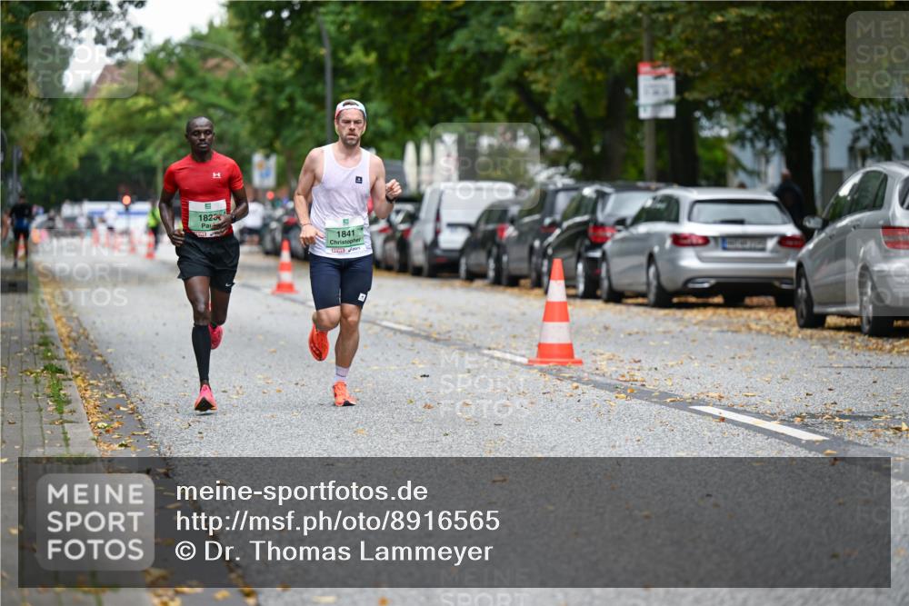 21.09.2025 - PSD Bank Halbmarathon Dr. Thomas Lammeyer http://msf.ph/oto/8916565 21.09.2025 10:29:35 Laufen 1823, 1841 meine-sportfotos.de