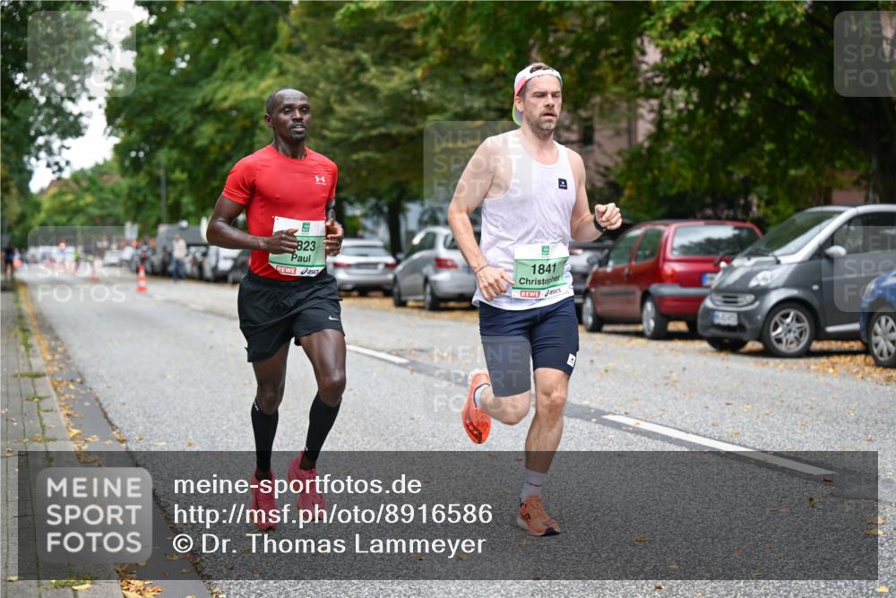 21.09.2025 - PSD Bank Halbmarathon Dr. Thomas Lammeyer http://msf.ph/oto/8916586 21.09.2025 10:29:39 Laufen 823, 1841 meine-sportfotos.de