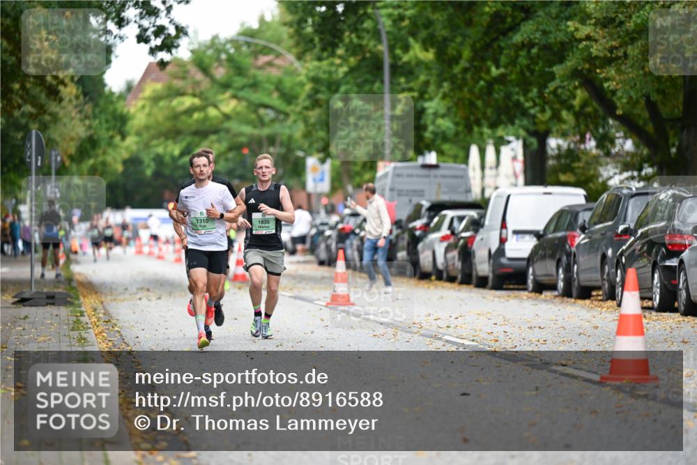 21.09.2025 - PSD Bank Halbmarathon Dr. Thomas Lammeyer http://msf.ph/oto/8916588 21.09.2025 10:30:13 Laufen 1310, 1835 meine-sportfotos.de