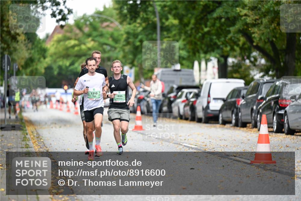 21.09.2025 - PSD Bank Halbmarathon Dr. Thomas Lammeyer http://msf.ph/oto/8916600 21.09.2025 10:30:15 Laufen 1310, 1835 meine-sportfotos.de