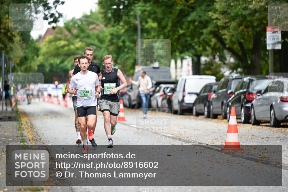 21.09.2025 - PSD Bank Halbmarathon Dr. Thomas Lammeyer http://msf.ph/oto/8916602 21.09.2025 10:30:15 Laufen 1310, 1835 meine-sportfotos.de