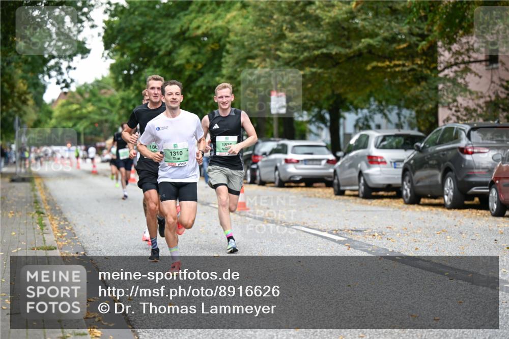 21.09.2025 - PSD Bank Halbmarathon Dr. Thomas Lammeyer http://msf.ph/oto/8916626 21.09.2025 10:30:19 Laufen 186, 1310, 182 meine-sportfotos.de