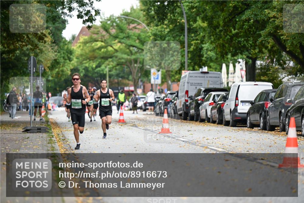 21.09.2025 - PSD Bank Halbmarathon Dr. Thomas Lammeyer http://msf.ph/oto/8916673 21.09.2025 10:30:38 Laufen 1882, 1627 meine-sportfotos.de