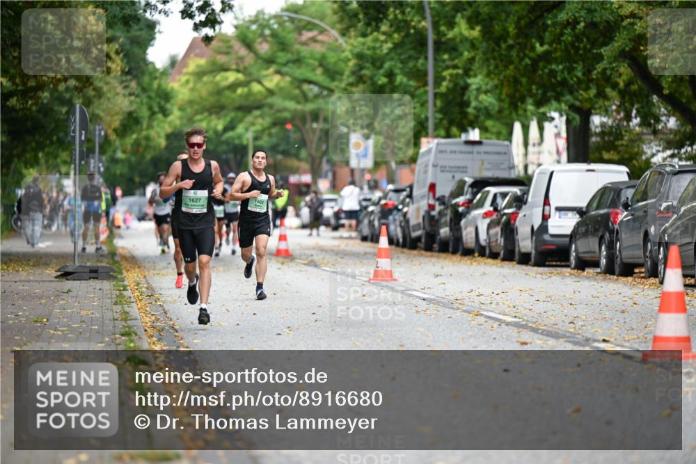 21.09.2025 - PSD Bank Halbmarathon Dr. Thomas Lammeyer http://msf.ph/oto/8916680 21.09.2025 10:30:39 Laufen 1627, 1882 meine-sportfotos.de