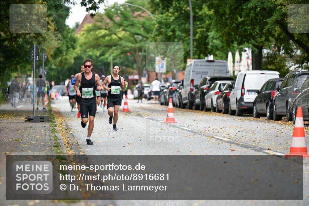 21.09.2025 - PSD Bank Halbmarathon Dr. Thomas Lammeyer http://msf.ph/oto/8916681 21.09.2025 10:30:39 Laufen 1627, 1882 meine-sportfotos.de