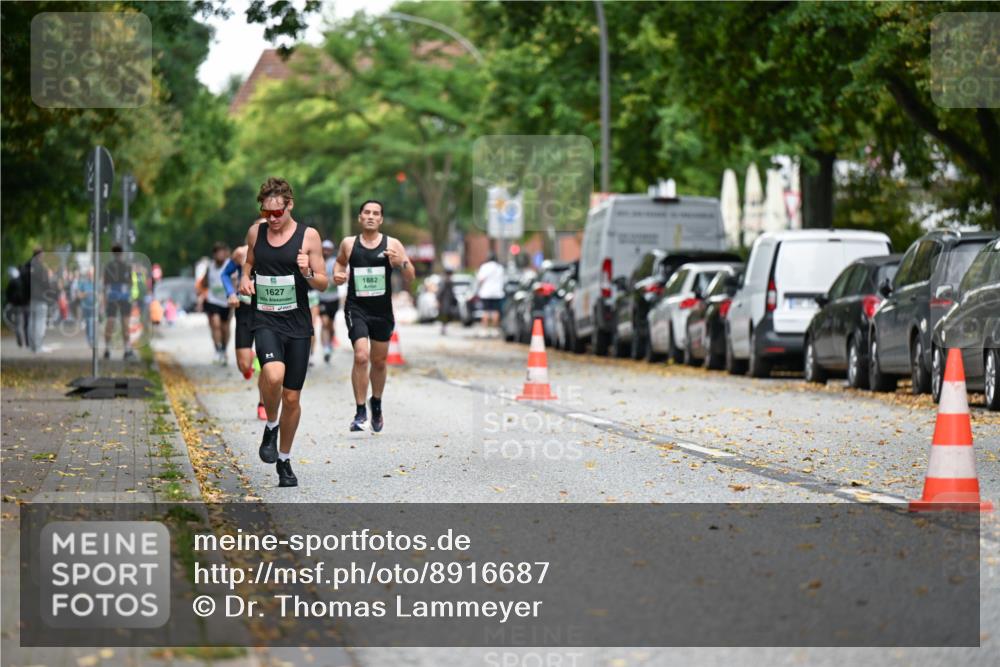 21.09.2025 - PSD Bank Halbmarathon Dr. Thomas Lammeyer http://msf.ph/oto/8916687 21.09.2025 10:30:40 Laufen 1627, 1882 meine-sportfotos.de
