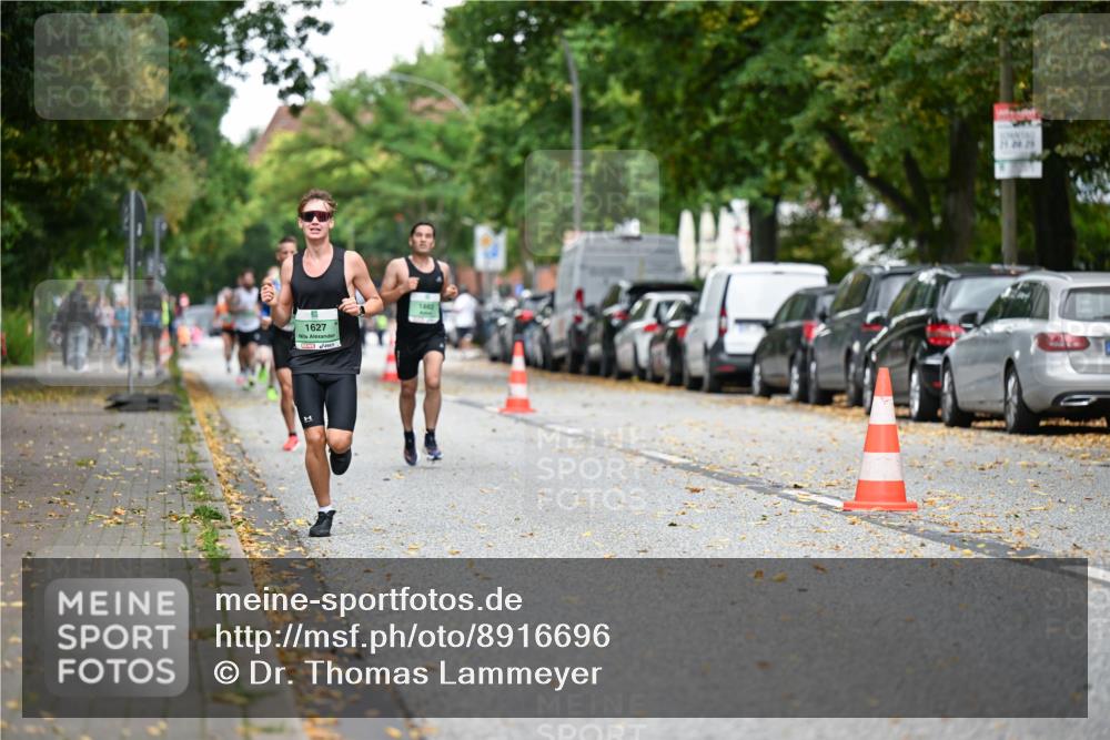 21.09.2025 - PSD Bank Halbmarathon Dr. Thomas Lammeyer http://msf.ph/oto/8916696 21.09.2025 10:30:41 Laufen 1627, 1882 meine-sportfotos.de