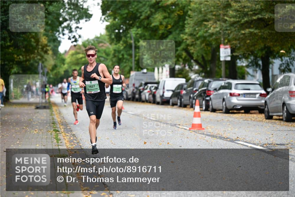 21.09.2025 - PSD Bank Halbmarathon Dr. Thomas Lammeyer http://msf.ph/oto/8916711 21.09.2025 10:30:43 Laufen 9, 1627 meine-sportfotos.de