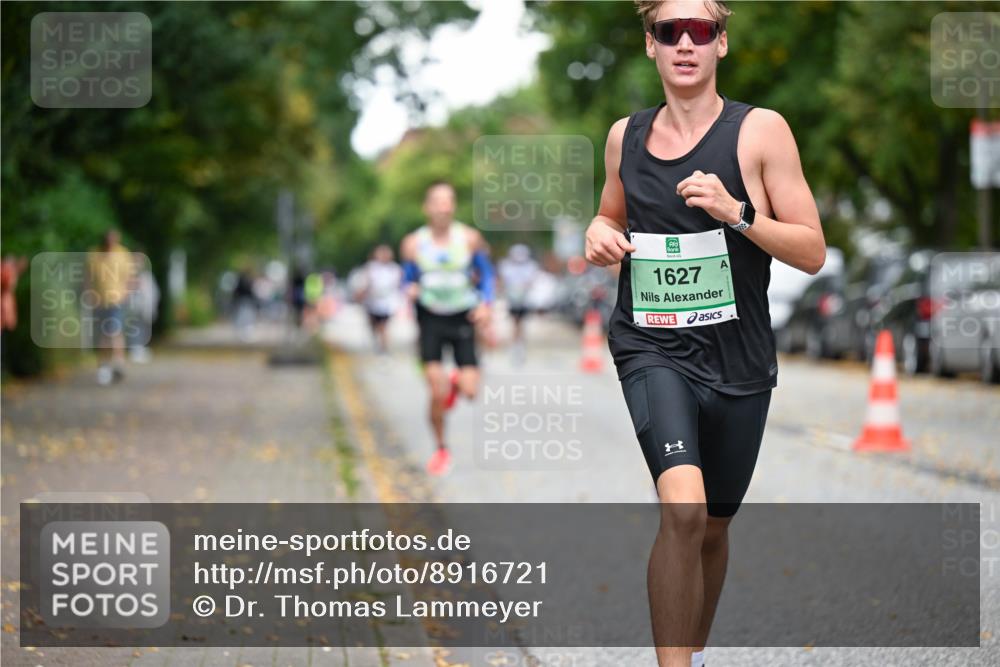 21.09.2025 - PSD Bank Halbmarathon Dr. Thomas Lammeyer http://msf.ph/oto/8916721 21.09.2025 10:30:46 Laufen 1627, 1 meine-sportfotos.de
