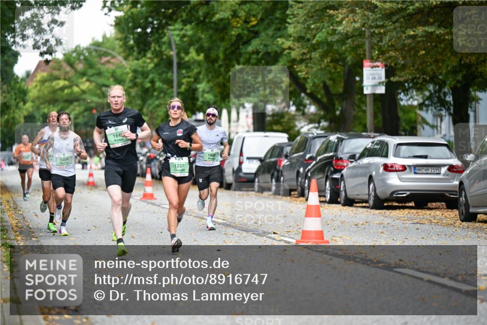 21.09.2025 - PSD Bank Halbmarathon Dr. Thomas Lammeyer http://msf.ph/oto/8916747 21.09.2025 10:30:52 Laufen 66, 1309, 184, 1237, 1989, 2195 meine-sportfotos.de