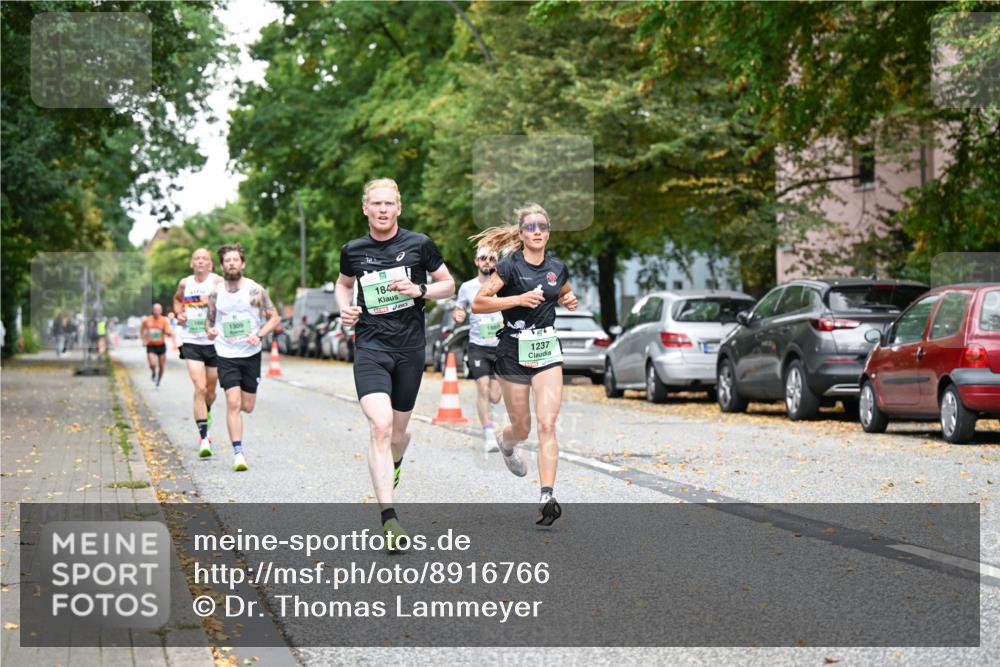 21.09.2025 - PSD Bank Halbmarathon Dr. Thomas Lammeyer http://msf.ph/oto/8916766 21.09.2025 10:30:55 Laufen 1309, 184, 1237 meine-sportfotos.de