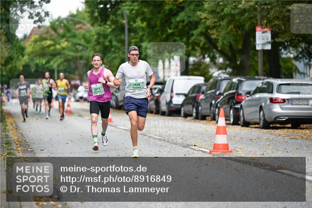 21.09.2025 - PSD Bank Halbmarathon Dr. Thomas Lammeyer http://msf.ph/oto/8916849 21.09.2025 10:31:30 Laufen 3913, 1838 meine-sportfotos.de