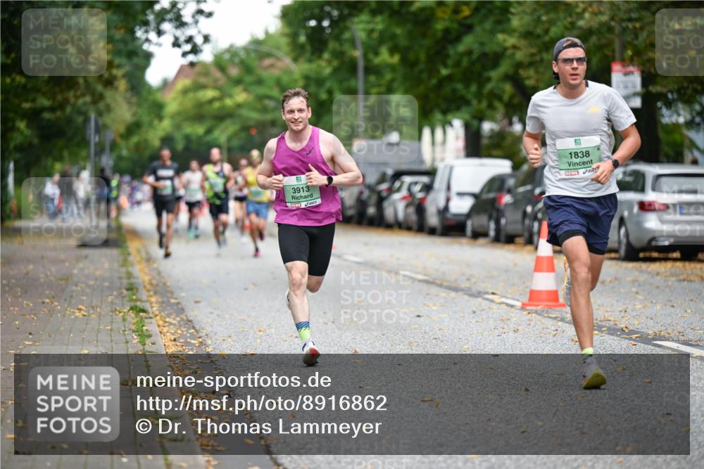 21.09.2025 - PSD Bank Halbmarathon Dr. Thomas Lammeyer http://msf.ph/oto/8916862 21.09.2025 10:31:32 Laufen 3913, 1838 meine-sportfotos.de