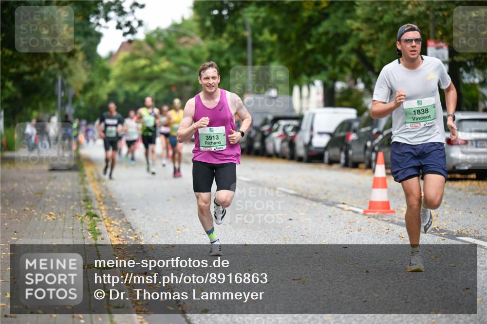 21.09.2025 - PSD Bank Halbmarathon Dr. Thomas Lammeyer http://msf.ph/oto/8916863 21.09.2025 10:31:33 Laufen 3913, 1838 meine-sportfotos.de