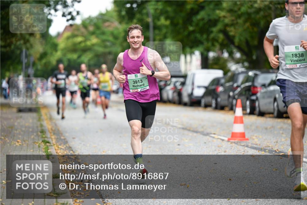 21.09.2025 - PSD Bank Halbmarathon Dr. Thomas Lammeyer http://msf.ph/oto/8916867 21.09.2025 10:31:33 Laufen 3913, 1838 meine-sportfotos.de