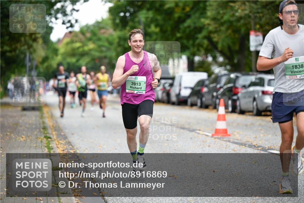 21.09.2025 - PSD Bank Halbmarathon Dr. Thomas Lammeyer http://msf.ph/oto/8916869 21.09.2025 10:31:33 Laufen 3913, 1838 meine-sportfotos.de