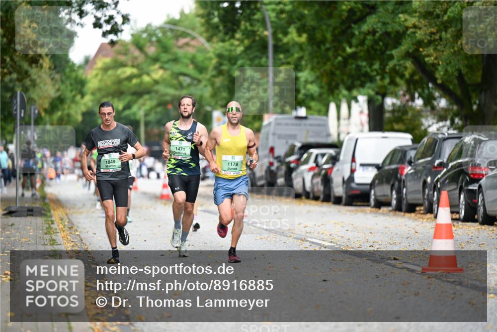 21.09.2025 - PSD Bank Halbmarathon Dr. Thomas Lammeyer http://msf.ph/oto/8916885 21.09.2025 10:31:37 Laufen 1471, 1849, 1178 meine-sportfotos.de