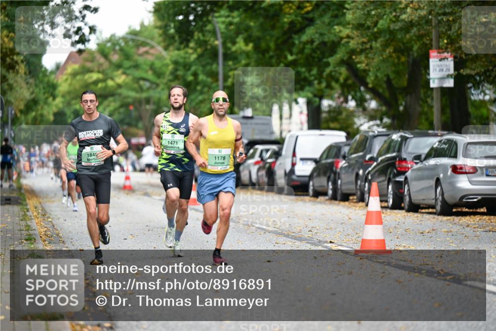 21.09.2025 - PSD Bank Halbmarathon Dr. Thomas Lammeyer http://msf.ph/oto/8916891 21.09.2025 10:31:38 Laufen 1849, 1471, 1178, 21, 04, 28 meine-sportfotos.de