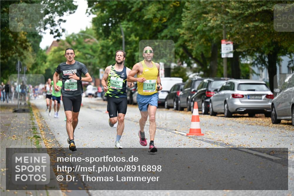 21.09.2025 - PSD Bank Halbmarathon Dr. Thomas Lammeyer http://msf.ph/oto/8916898 21.09.2025 10:31:39 Laufen 1849, 1471, 1178 meine-sportfotos.de