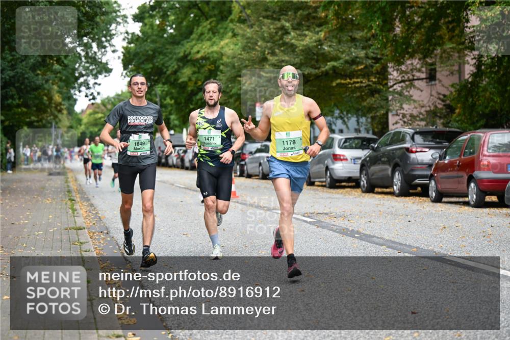 21.09.2025 - PSD Bank Halbmarathon Dr. Thomas Lammeyer http://msf.ph/oto/8916912 21.09.2025 10:31:42 Laufen 1849, 1471, 1178 meine-sportfotos.de