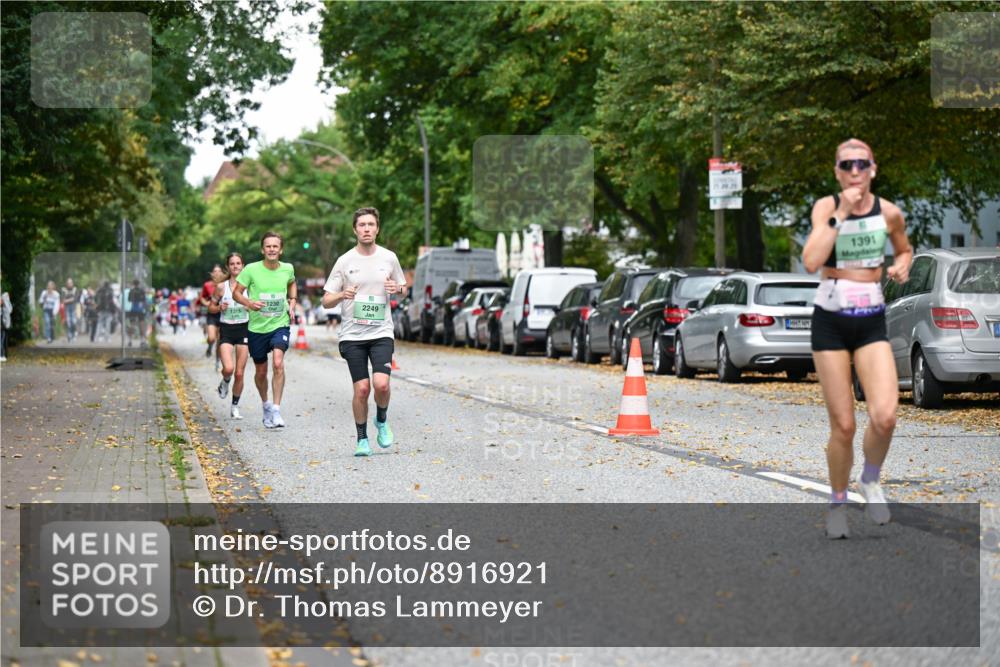 21.09.2025 - PSD Bank Halbmarathon Dr. Thomas Lammeyer http://msf.ph/oto/8916921 21.09.2025 10:31:44 Laufen 1230, 1315, 2249, 1391 meine-sportfotos.de