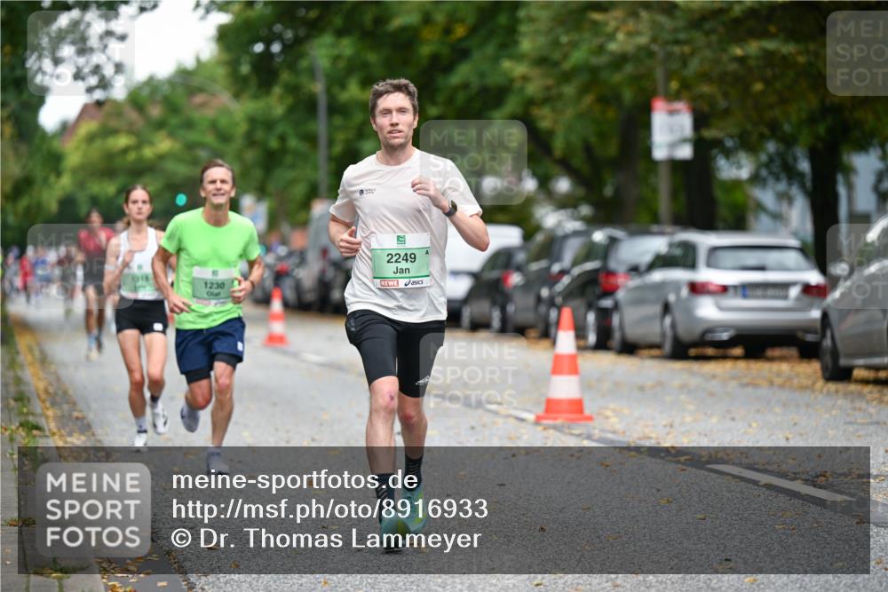 21.09.2025 - PSD Bank Halbmarathon Dr. Thomas Lammeyer http://msf.ph/oto/8916933 21.09.2025 10:31:46 Laufen 1316, 1230, 2249 meine-sportfotos.de