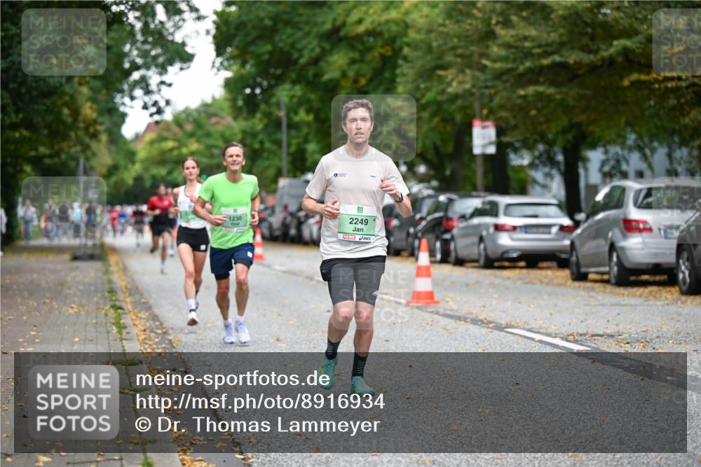 21.09.2025 - PSD Bank Halbmarathon Dr. Thomas Lammeyer http://msf.ph/oto/8916934 21.09.2025 10:31:47 Laufen 1230, 2249 meine-sportfotos.de