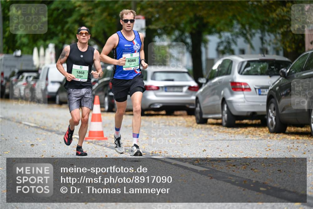 21.09.2025 - PSD Bank Halbmarathon Dr. Thomas Lammeyer http://msf.ph/oto/8917090 21.09.2025 10:32:25 Laufen 1868, 4066 meine-sportfotos.de