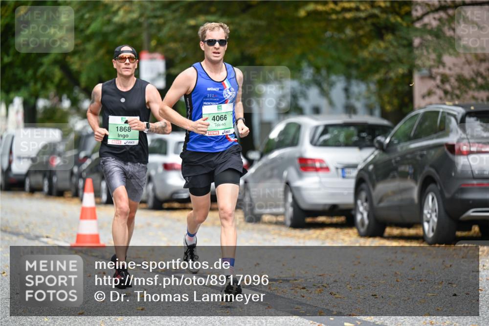 21.09.2025 - PSD Bank Halbmarathon Dr. Thomas Lammeyer http://msf.ph/oto/8917096 21.09.2025 10:32:25 Laufen 1868, 4066 meine-sportfotos.de