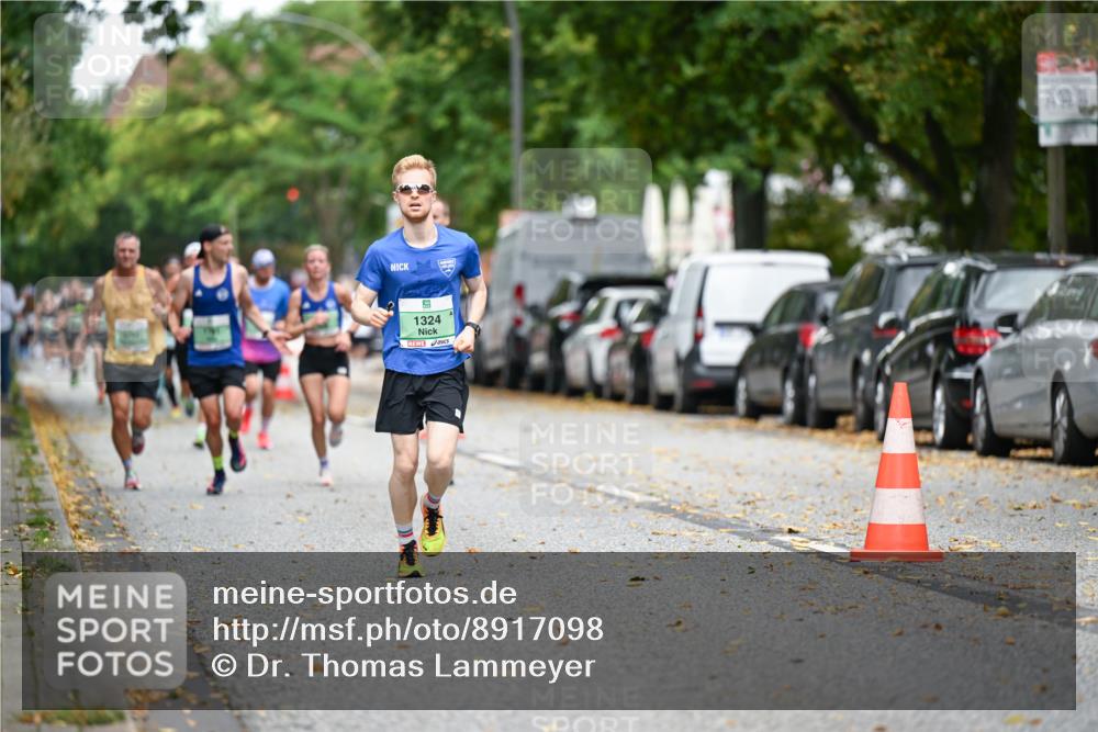 21.09.2025 - PSD Bank Halbmarathon Dr. Thomas Lammeyer http://msf.ph/oto/8917098 21.09.2025 10:32:30 Laufen 1324 meine-sportfotos.de