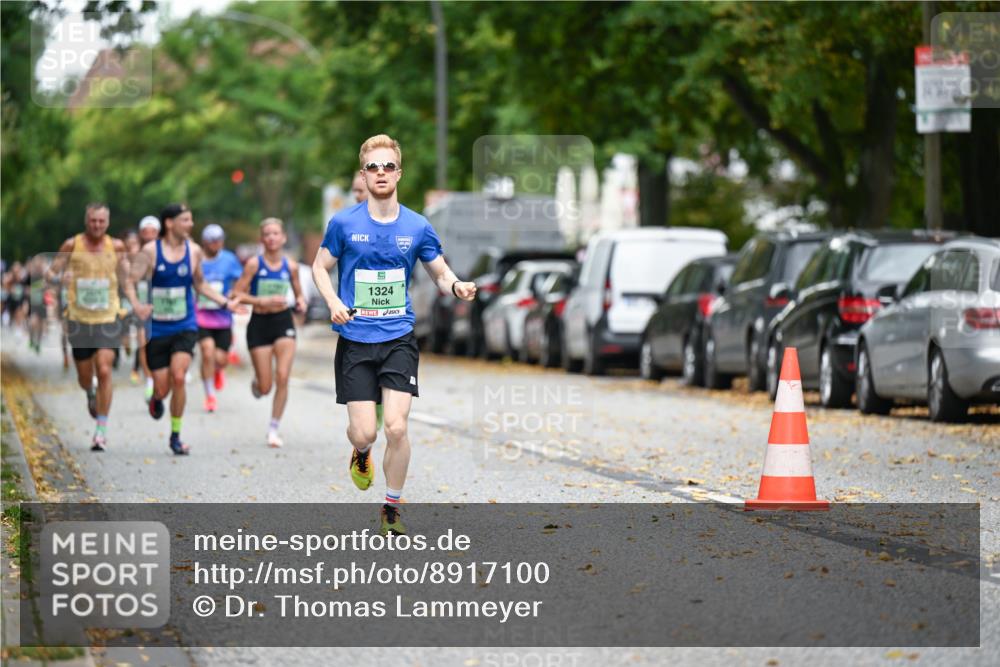 21.09.2025 - PSD Bank Halbmarathon Dr. Thomas Lammeyer http://msf.ph/oto/8917100 21.09.2025 10:32:30 Laufen 1324 meine-sportfotos.de