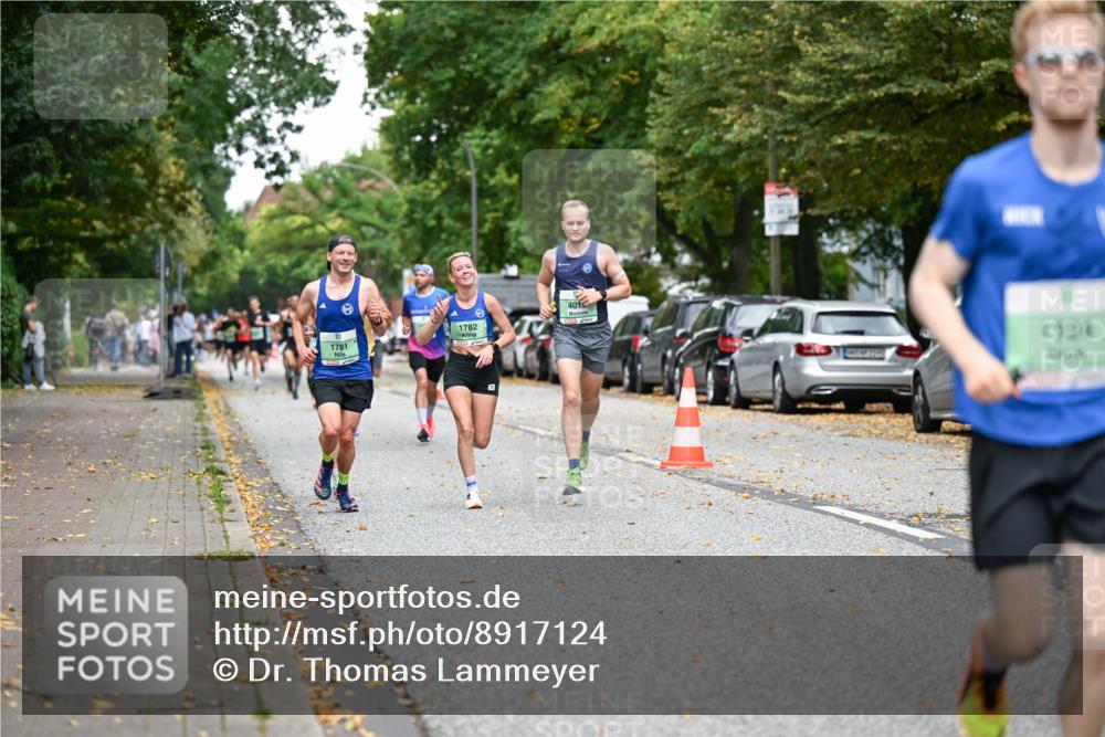 21.09.2025 - PSD Bank Halbmarathon Dr. Thomas Lammeyer http://msf.ph/oto/8917124 21.09.2025 10:32:34 Laufen 1781, 1782, 401, 1324 meine-sportfotos.de