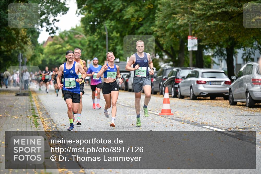21.09.2025 - PSD Bank Halbmarathon Dr. Thomas Lammeyer http://msf.ph/oto/8917126 21.09.2025 10:32:35 Laufen 1781, 1782, 4019 meine-sportfotos.de