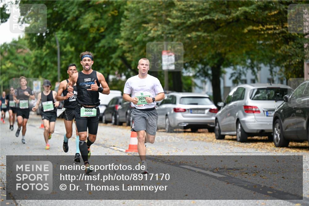 21.09.2025 - PSD Bank Halbmarathon Dr. Thomas Lammeyer http://msf.ph/oto/8917170 21.09.2025 10:32:43 Laufen 1402, 4005, 207 meine-sportfotos.de