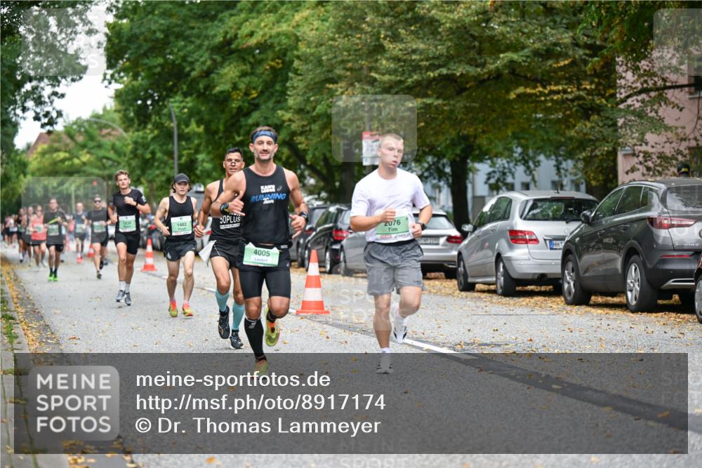 21.09.2025 - PSD Bank Halbmarathon Dr. Thomas Lammeyer http://msf.ph/oto/8917174 21.09.2025 10:32:43 Laufen 1236, 1482, 50, 4005, 2076 meine-sportfotos.de