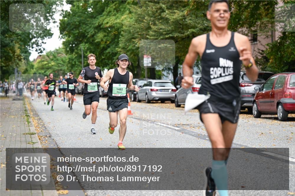 21.09.2025 - PSD Bank Halbmarathon Dr. Thomas Lammeyer http://msf.ph/oto/8917192 21.09.2025 10:32:47 Laufen 1236, 1482 meine-sportfotos.de