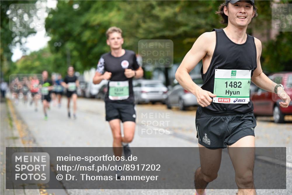 21.09.2025 - PSD Bank Halbmarathon Dr. Thomas Lammeyer http://msf.ph/oto/8917202 21.09.2025 10:32:49 Laufen 1482 meine-sportfotos.de