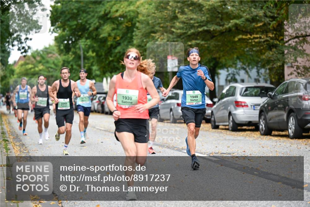 21.09.2025 - PSD Bank Halbmarathon Dr. Thomas Lammeyer http://msf.ph/oto/8917237 21.09.2025 10:32:55 Laufen 1679, 1061, 2243, 1939, 40, 1949 meine-sportfotos.de