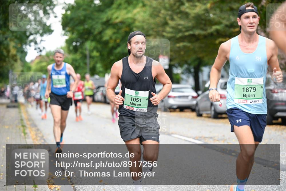 21.09.2025 - PSD Bank Halbmarathon Dr. Thomas Lammeyer http://msf.ph/oto/8917256 21.09.2025 10:33:00 Laufen 1051, 1879 meine-sportfotos.de