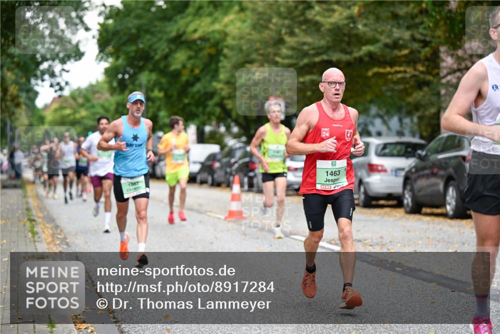 21.09.2025 - PSD Bank Halbmarathon Dr. Thomas Lammeyer http://msf.ph/oto/8917284 21.09.2025 10:33:05 Laufen 1887, 24, 1463 meine-sportfotos.de