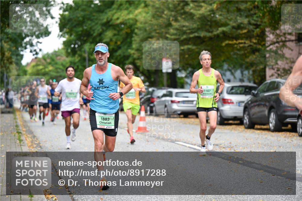 21.09.2025 - PSD Bank Halbmarathon Dr. Thomas Lammeyer http://msf.ph/oto/8917288 21.09.2025 10:33:06 Laufen 1883, 1167 meine-sportfotos.de