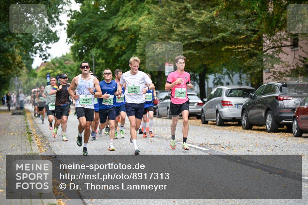 21.09.2025 - PSD Bank Halbmarathon Dr. Thomas Lammeyer http://msf.ph/oto/8917313 21.09.2025 10:33:11 Laufen 1607, 1773, 1916, 1787, 4029 meine-sportfotos.de