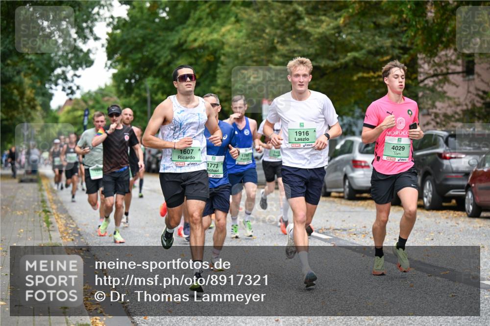 21.09.2025 - PSD Bank Halbmarathon Dr. Thomas Lammeyer http://msf.ph/oto/8917321 21.09.2025 10:33:12 Laufen 178, 1916, 5, 4029, 1607, 1773 meine-sportfotos.de