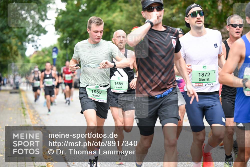 21.09.2025 - PSD Bank Halbmarathon Dr. Thomas Lammeyer http://msf.ph/oto/8917340 21.09.2025 10:33:15 Laufen 1953, 1689, 1872 meine-sportfotos.de