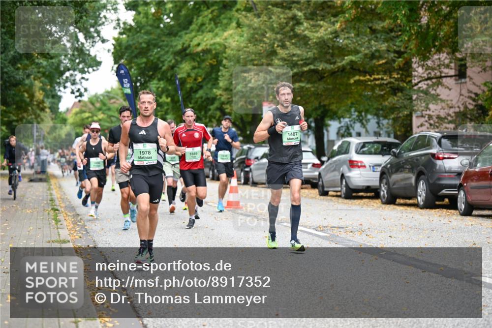 21.09.2025 - PSD Bank Halbmarathon Dr. Thomas Lammeyer http://msf.ph/oto/8917352 21.09.2025 10:33:18 Laufen 1890, 1978, 1889, 1536, 1407 meine-sportfotos.de