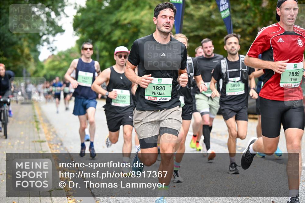 21.09.2025 - PSD Bank Halbmarathon Dr. Thomas Lammeyer http://msf.ph/oto/8917367 21.09.2025 10:33:21 Laufen 1437, 1920, 1890, 3898, 1889 meine-sportfotos.de