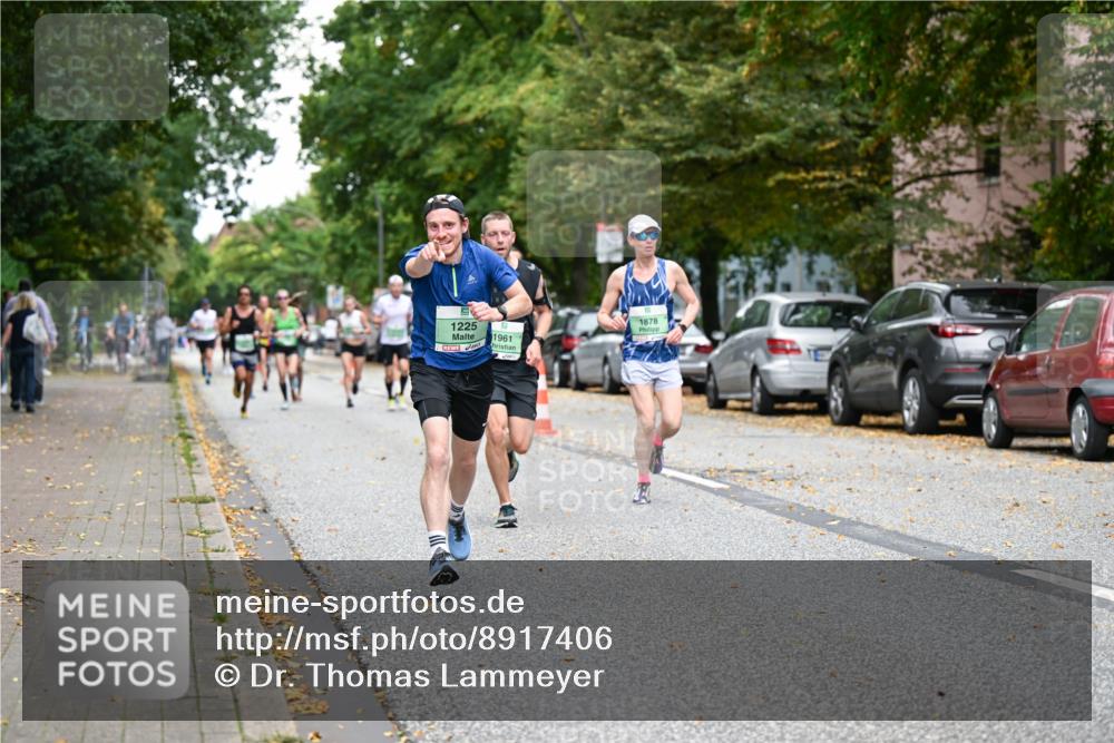 21.09.2025 - PSD Bank Halbmarathon Dr. Thomas Lammeyer http://msf.ph/oto/8917406 21.09.2025 10:33:27 Laufen 1225, 1961, 1878 meine-sportfotos.de