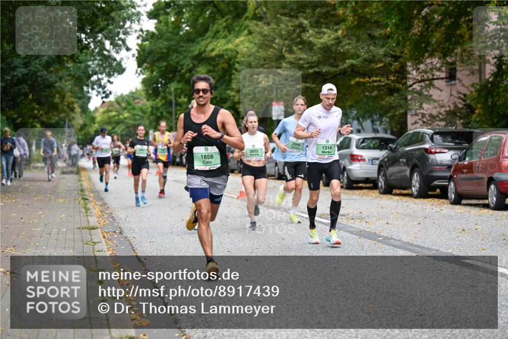 21.09.2025 - PSD Bank Halbmarathon Dr. Thomas Lammeyer http://msf.ph/oto/8917439 21.09.2025 10:33:33 Laufen 1858, 2012, 2266, 1314 meine-sportfotos.de
