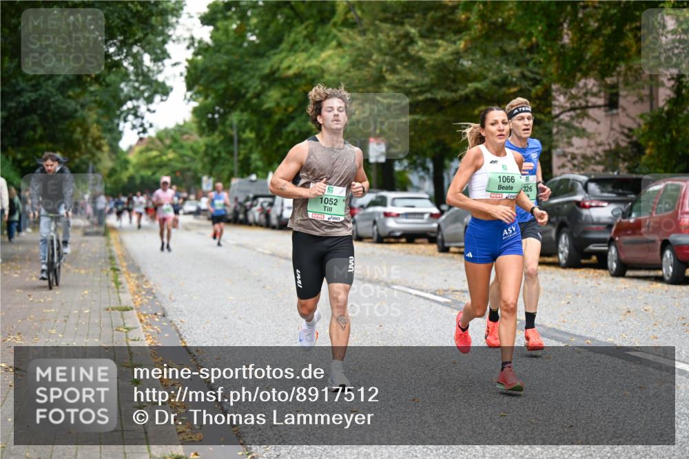 21.09.2025 - PSD Bank Halbmarathon Dr. Thomas Lammeyer http://msf.ph/oto/8917512 21.09.2025 10:33:44 Laufen 1052, 46, 5, 1066, 326 meine-sportfotos.de